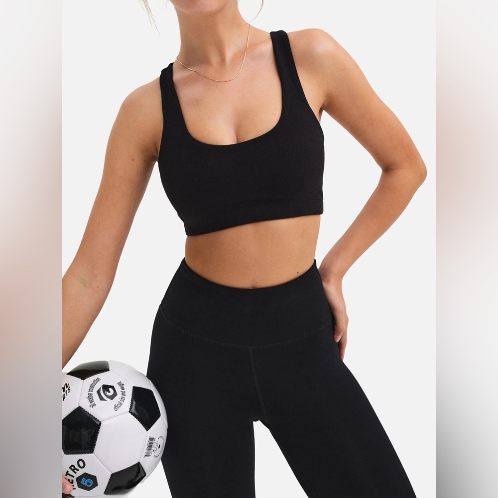 🖤MATE THE LABEL ORGANIC STRETCH SPORTS BRA JET BLACK S M L XL - Picture 3 of 5